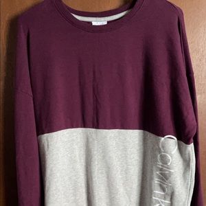 Calvin Klein long slice shirt Size L/G